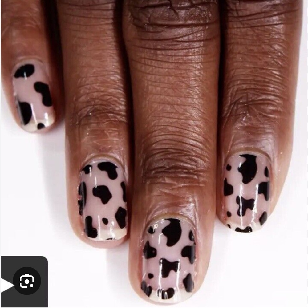 *Retired* Color Street: In a MOO-d | Cow Print Animal Black Clear Overlay Spots - Picture 2 of 13